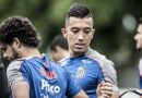 Santos contrata centroavante colombiano
